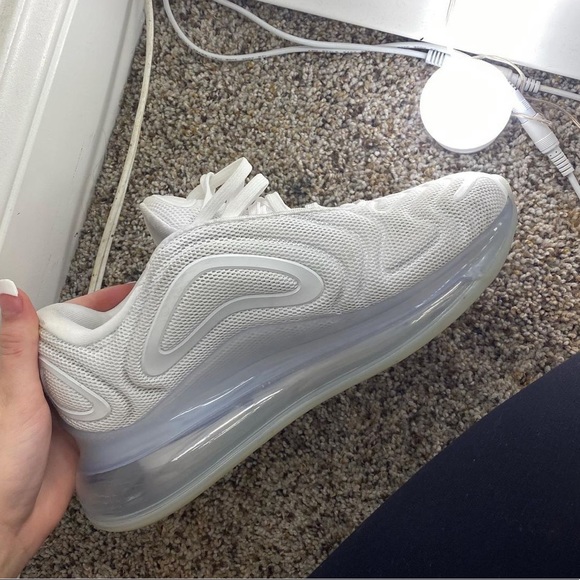 Shoes - Picture 3 of 4